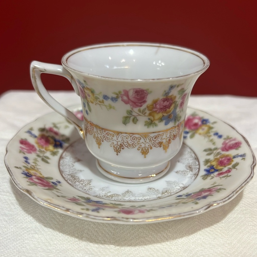 Gold Castle Vintage Tea Cup and Saucer